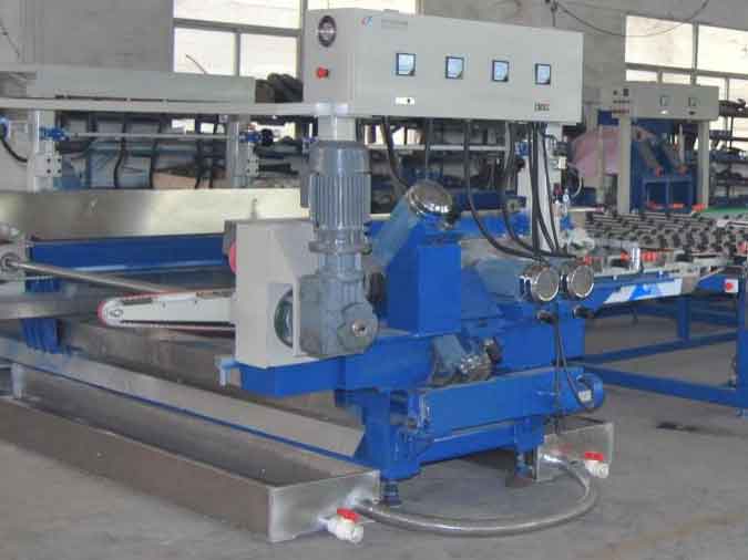 The difference between glass straight edge grinding machine and double-sided machine